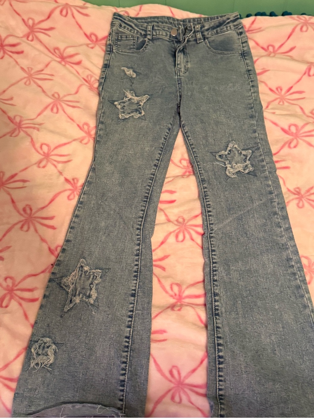 SHEIN Light Blue Distressed Star Flare Jeans